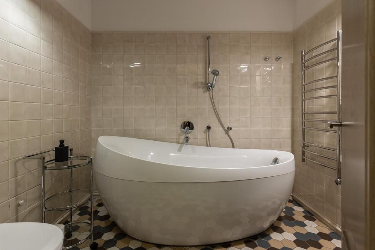 Classic 1-bedroom In Old Town 公寓
